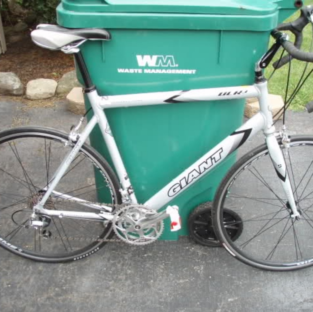 Giant OCR3 Road Racer Bike